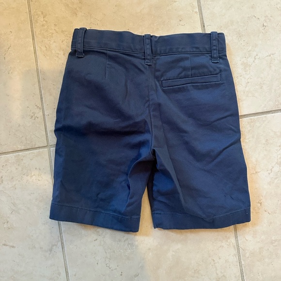 J. Crew Crewcuts Kids Khaki Tan and Navy Shorts Set - Picture 4 of 6